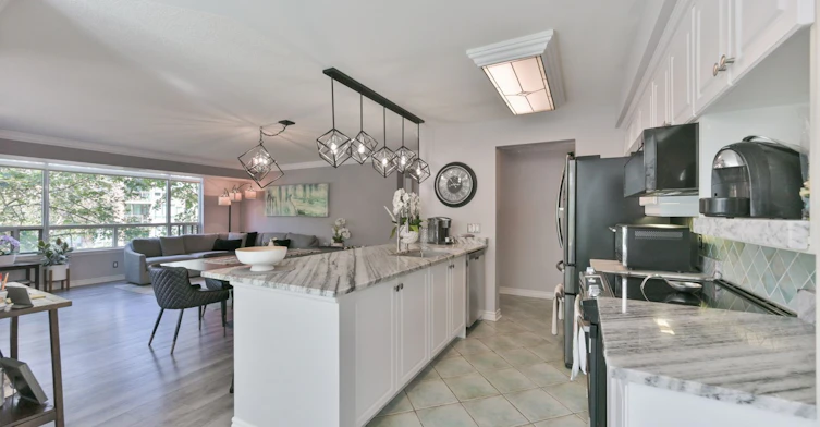213-85 The Boardwalk Way, Markham, ON, L6E 1B9 - 16