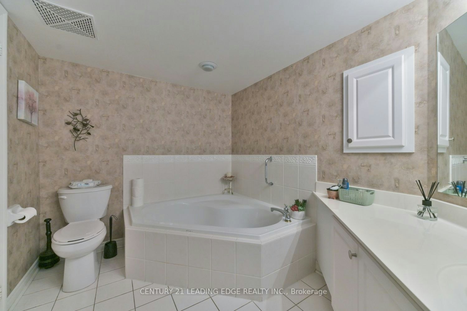 213-85 The Boardwalk Way, Markham, ON, L6E 1B9 - 34