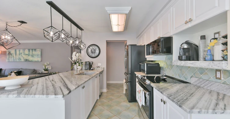 213-85 The Boardwalk Way, Markham, ON, L6E 1B9 - 14