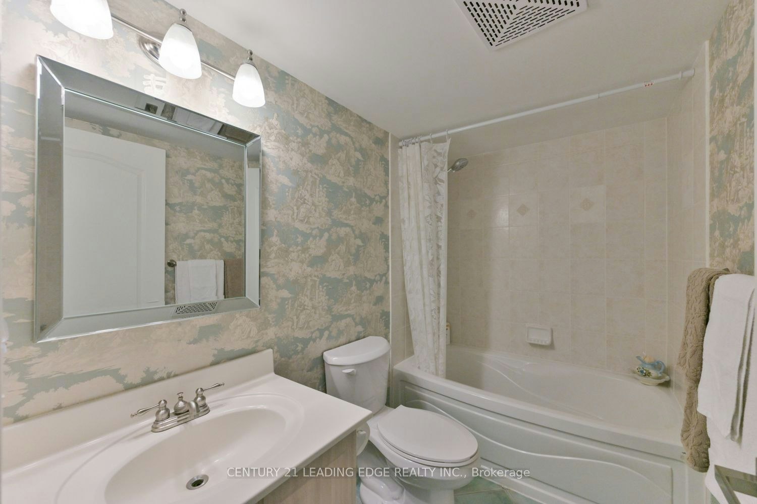 213-85 The Boardwalk Way, Markham, ON, L6E 1B9 - 38