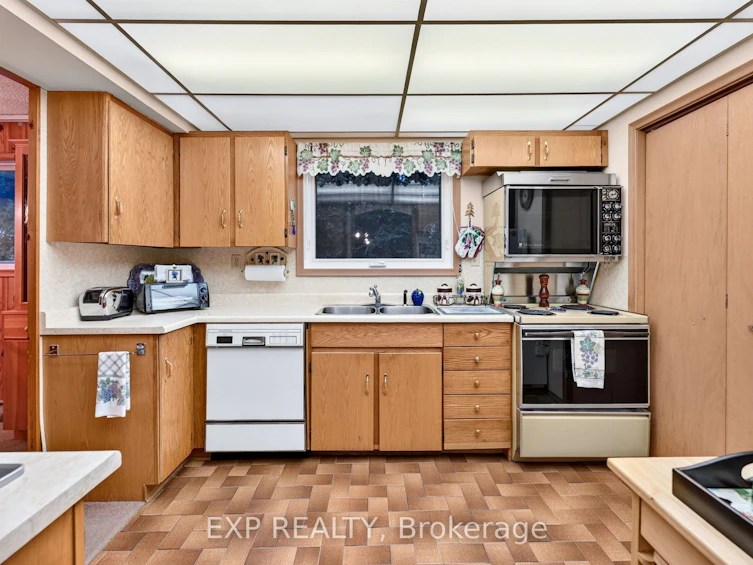 88 Irving Drive, Georgina, ON, L0E 1N0 - 13