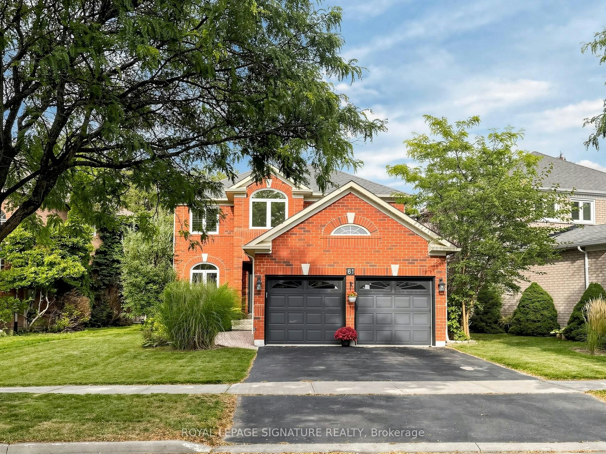 81 Pinnacle Trail, Aurora, ON, L4G 7G6