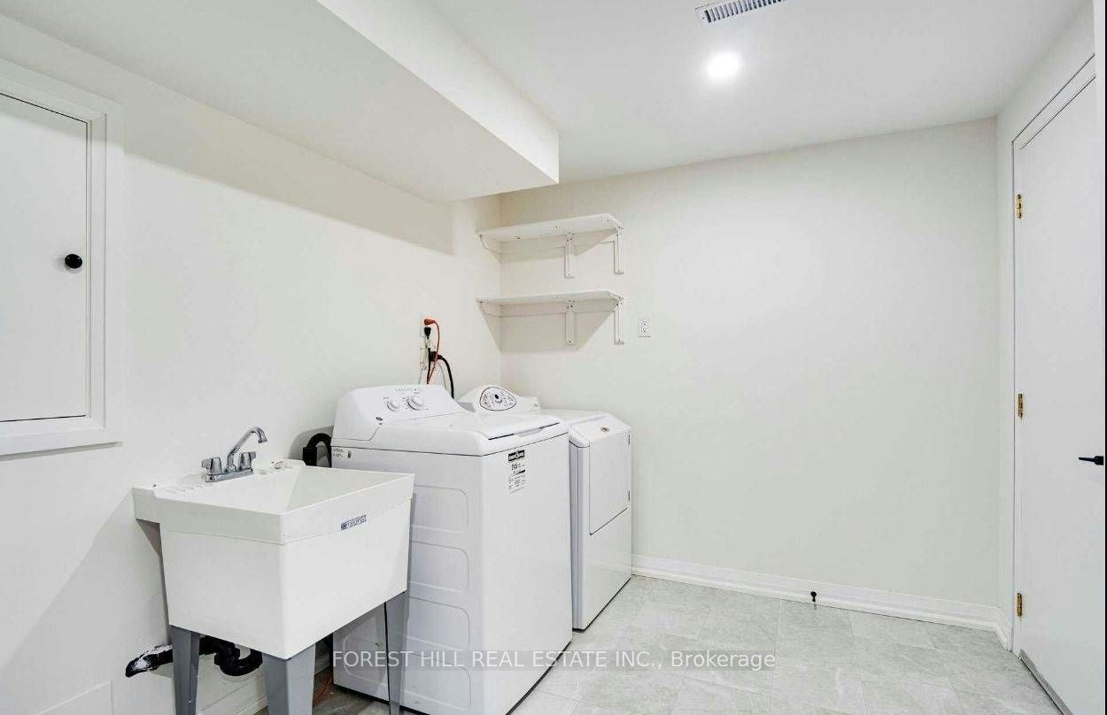 Lower-121 Timberwolf Crescent, Vaughan, ON, L4H 2W1 - 10