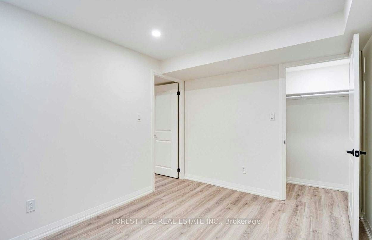 Lower-121 Timberwolf Crescent, Vaughan, ON, L4H 2W1 - 7
