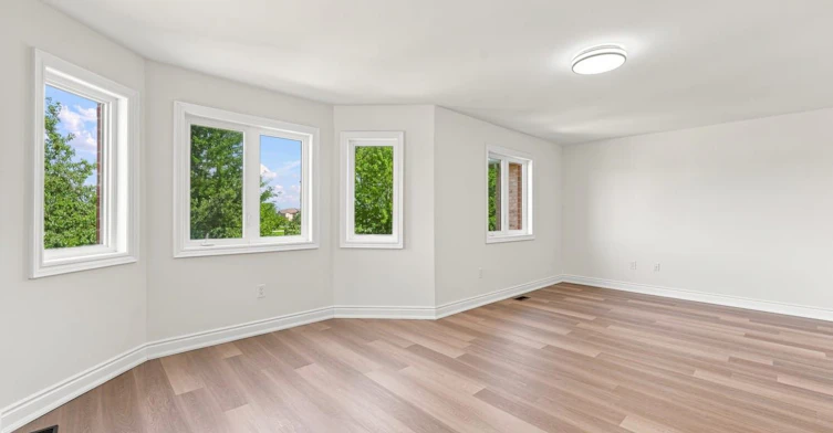 310 Miller Park Avenue, Bradford West Gwillimbury, ON, L3Z 0X8 - 24