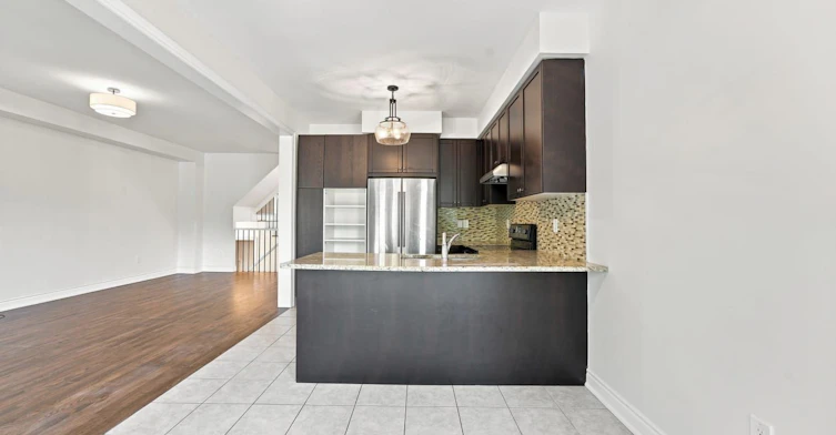 310 Miller Park Avenue, Bradford West Gwillimbury, ON, L3Z 0X8 - 16