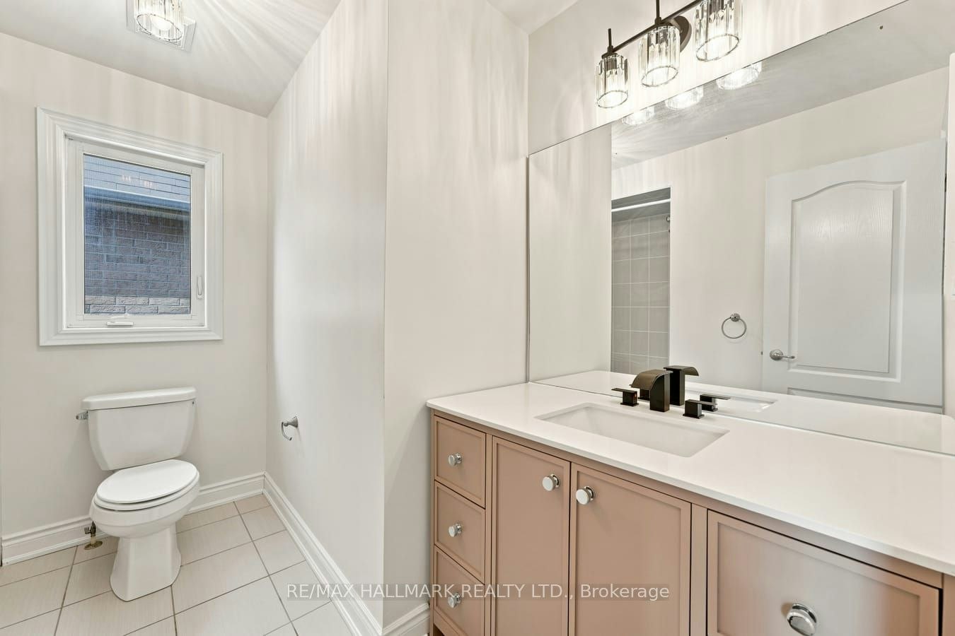 310 Miller Park Avenue, Bradford West Gwillimbury, ON, L3Z 0X8 - 27