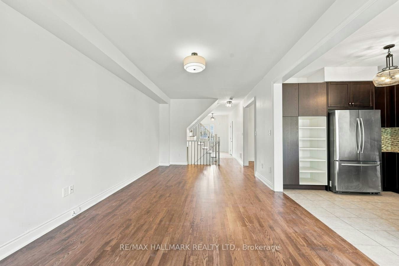 310 Miller Park Avenue, Bradford West Gwillimbury, ON, L3Z 0X8 - 17
