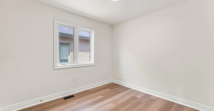 310 Miller Park Avenue, Bradford West Gwillimbury, ON, L3Z 0X8 - 32