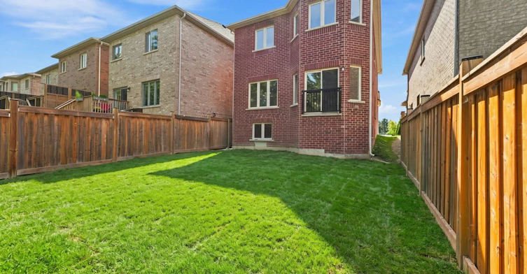 310 Miller Park Avenue, Bradford West Gwillimbury, ON, L3Z 0X8 - 36