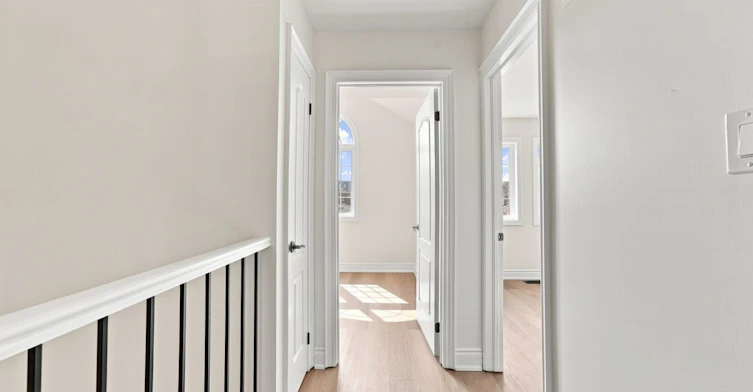 310 Miller Park Avenue, Bradford West Gwillimbury, ON, L3Z 0X8 - 23