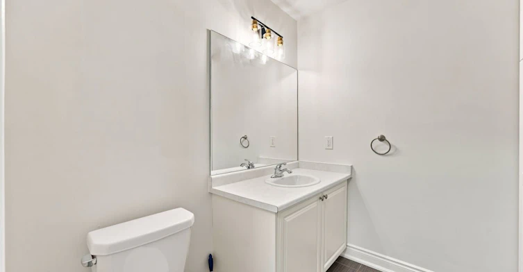 310 Miller Park Avenue, Bradford West Gwillimbury, ON, L3Z 0X8 - 21