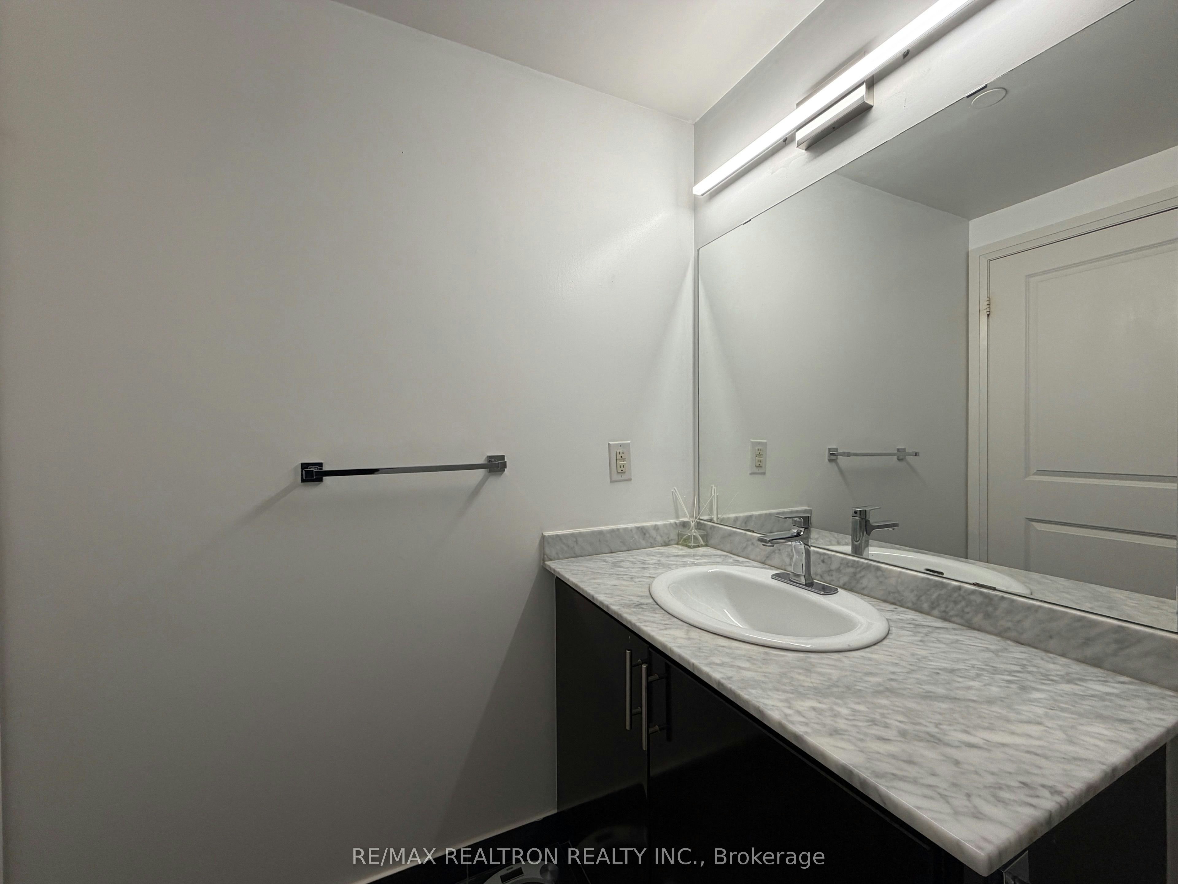 1703-7171 Yonge Street, Vaughan, ON, L3T 0C5 - 18