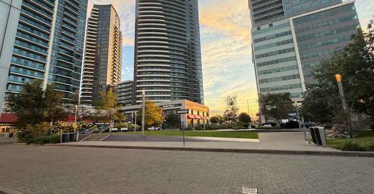 1703-7171 Yonge Street, Vaughan, ON, L3T 0C5 - 24