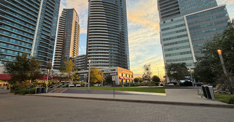 1703-7171 Yonge Street, Vaughan, ON, L3T 0C5