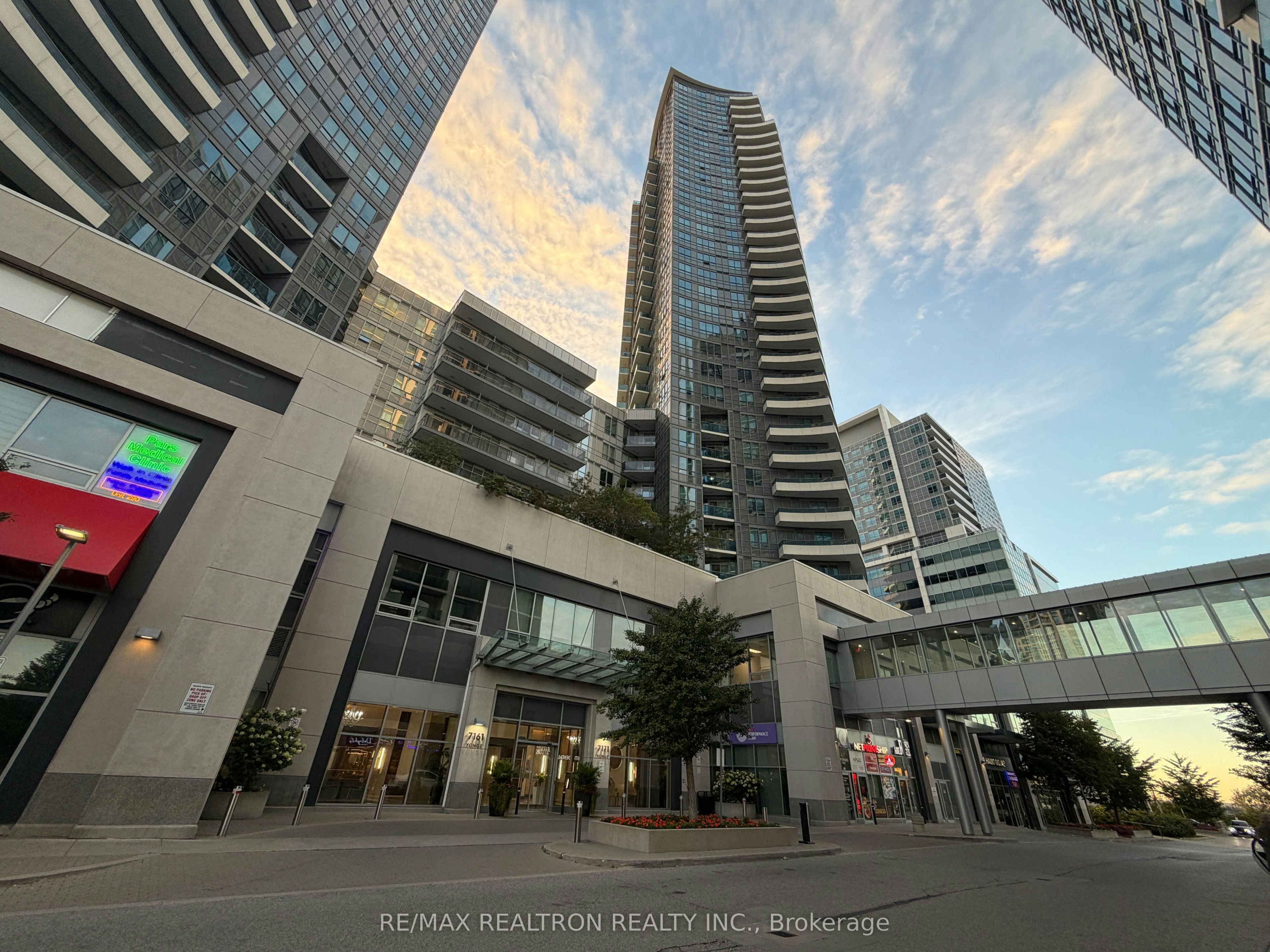 1703-7171 Yonge Street, Vaughan, ON, L3T 0C5 - 2