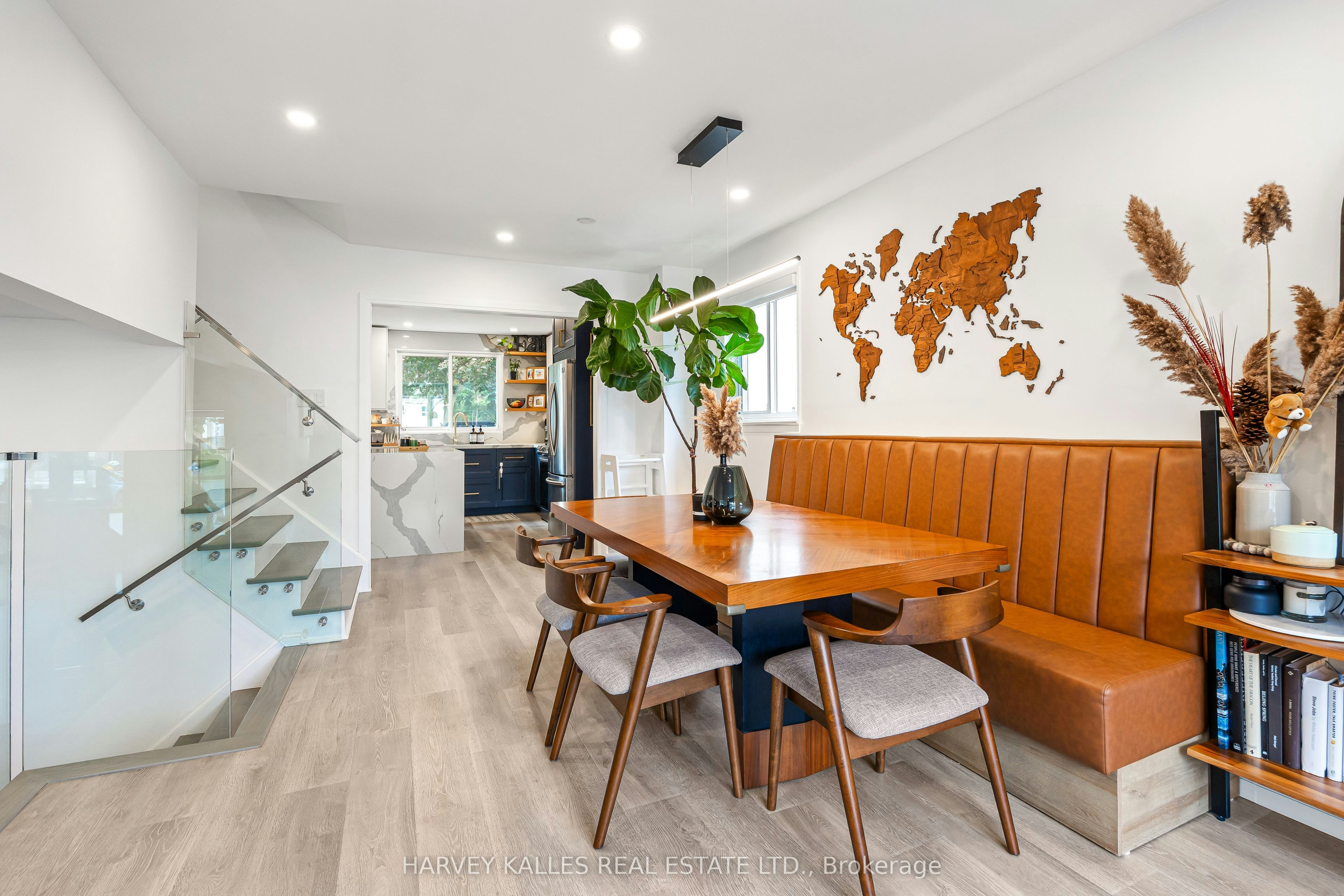 213 Simonston Boulevard, Markham, ON, L3T 4M3