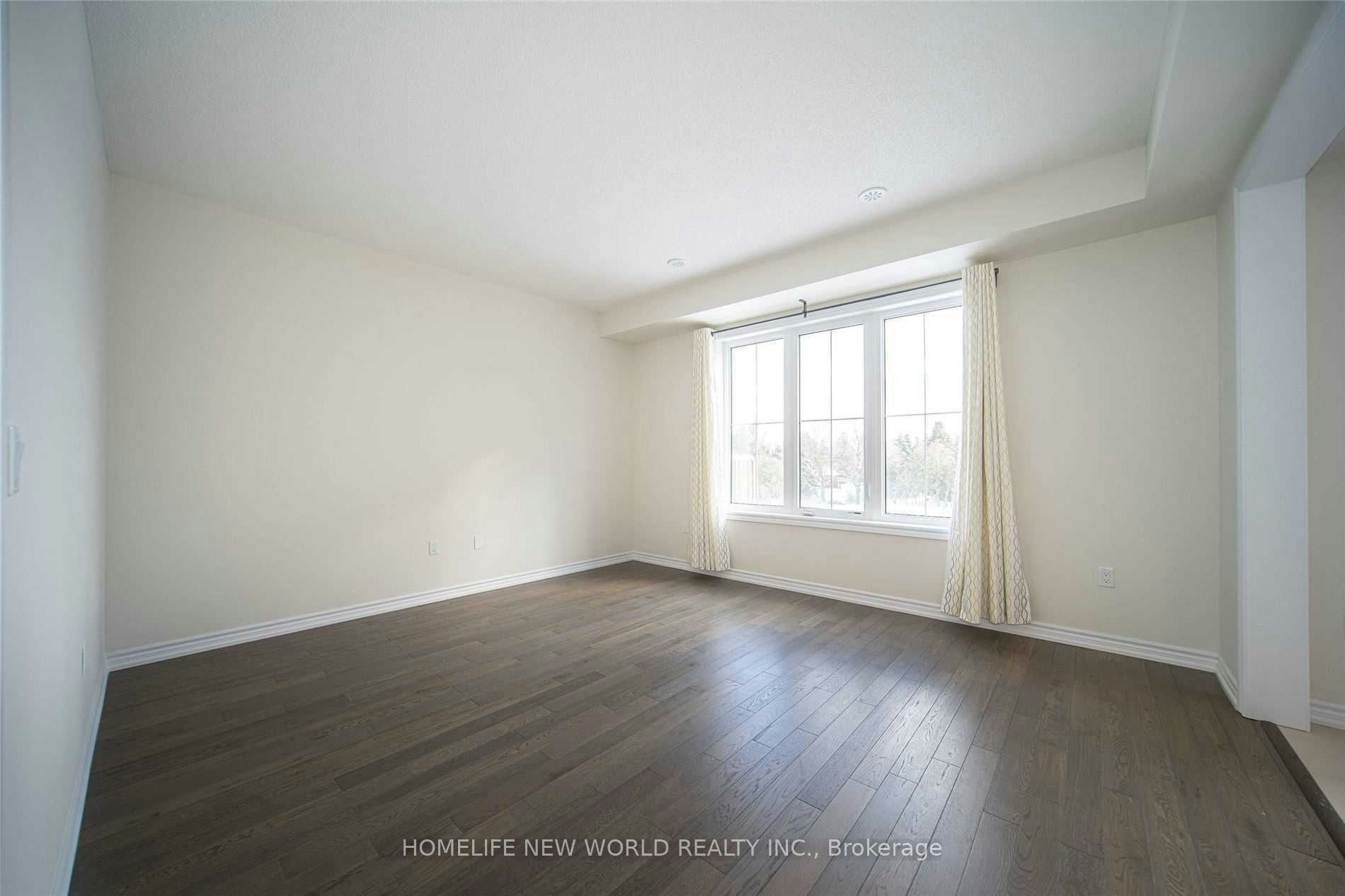 5 Delft Drive, Markham, ON, L6C 0Z3 - 8