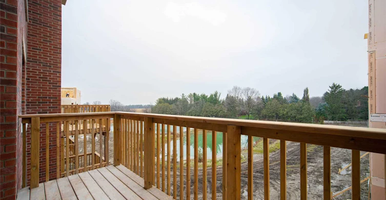 5 Delft Drive, Markham, ON, L6C 0Z3 - 9