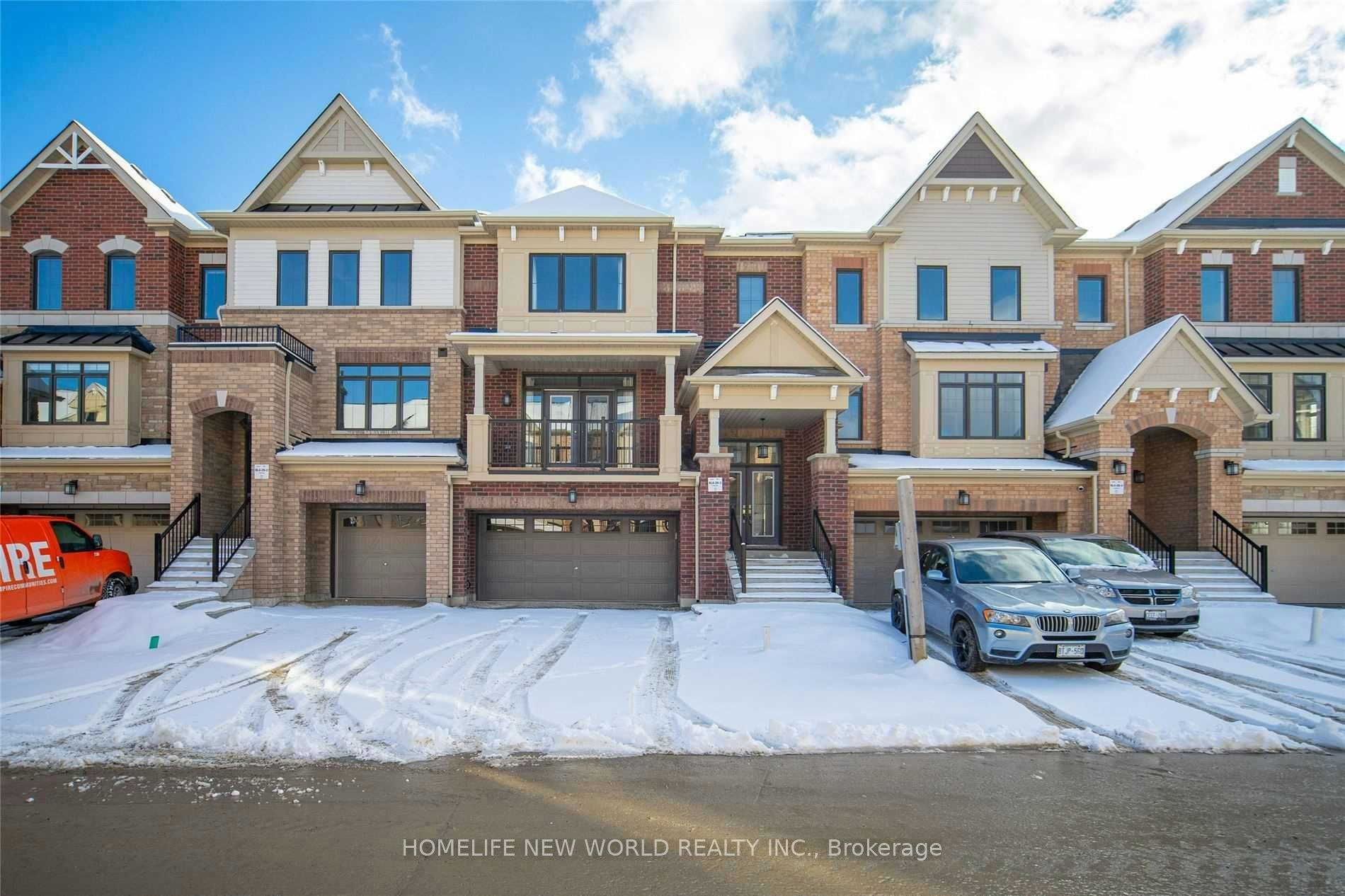 5 Delft Drive, Markham, ON, L6C 0Z3