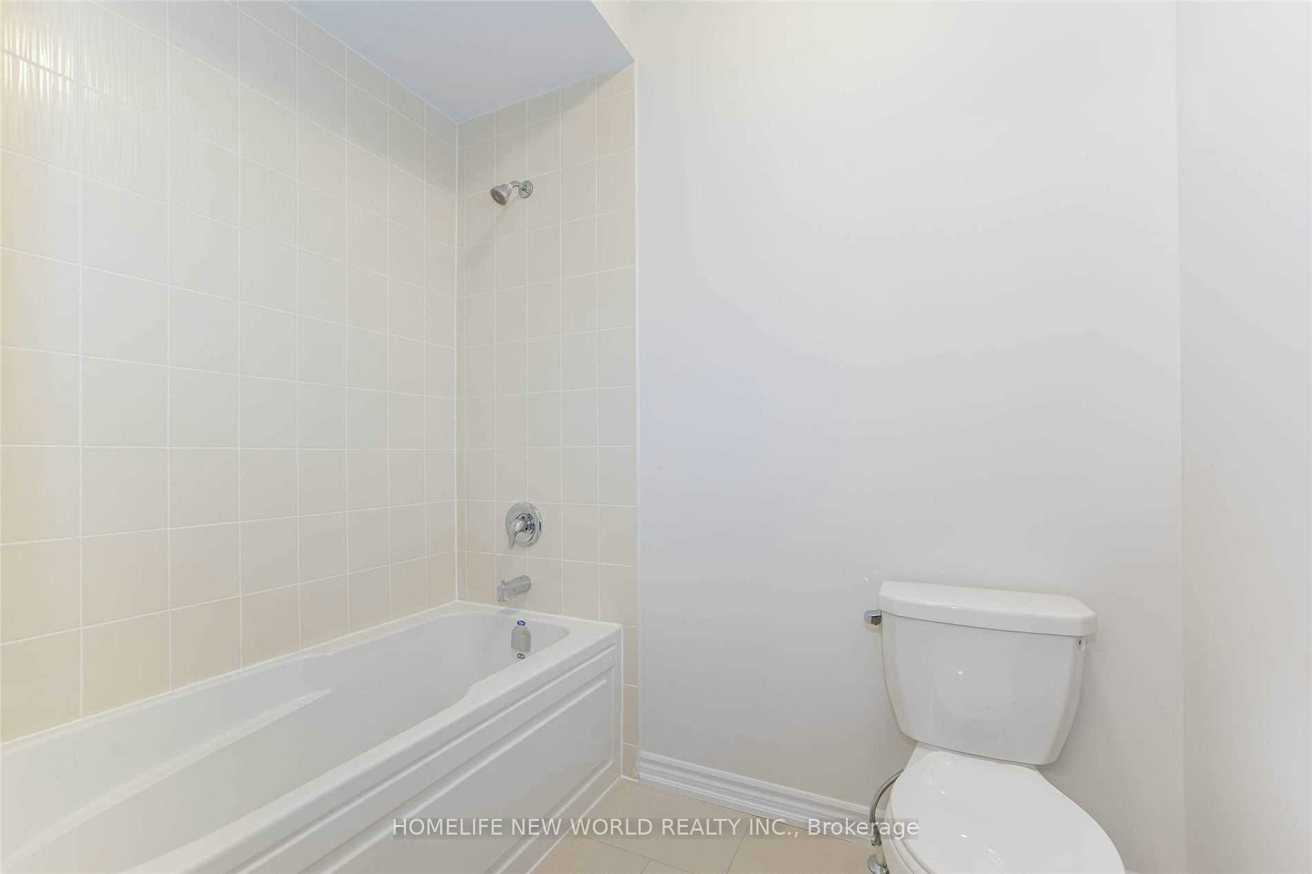 5 Delft Drive, Markham, ON, L6C 0Z3 - 13