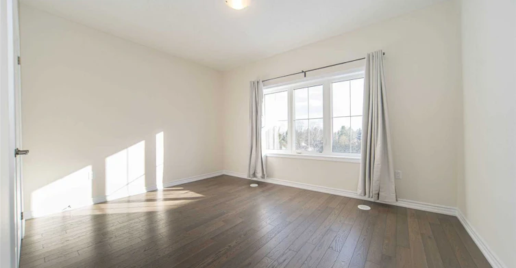 5 Delft Drive, Markham, ON, L6C 0Z3 - 11