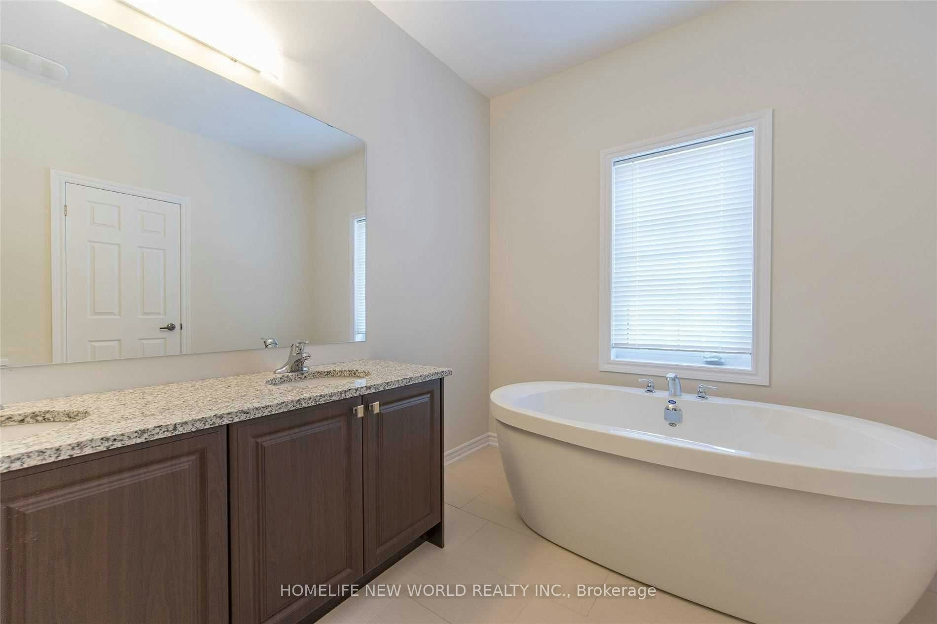 5 Delft Drive, Markham, ON, L6C 0Z3 - 17