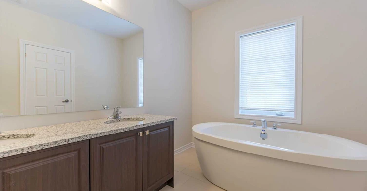 5 Delft Drive, Markham, ON, L6C 0Z3 - 17