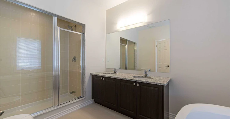5 Delft Drive, Markham, ON, L6C 0Z3 - 16