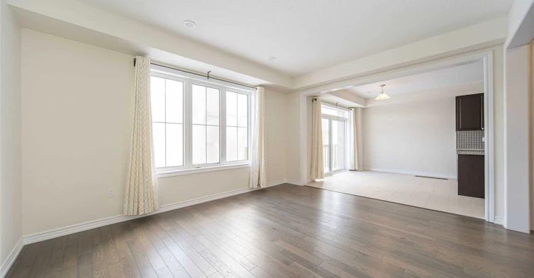 5 Delft Drive, Markham, ON, L6C 0Z3 - 7