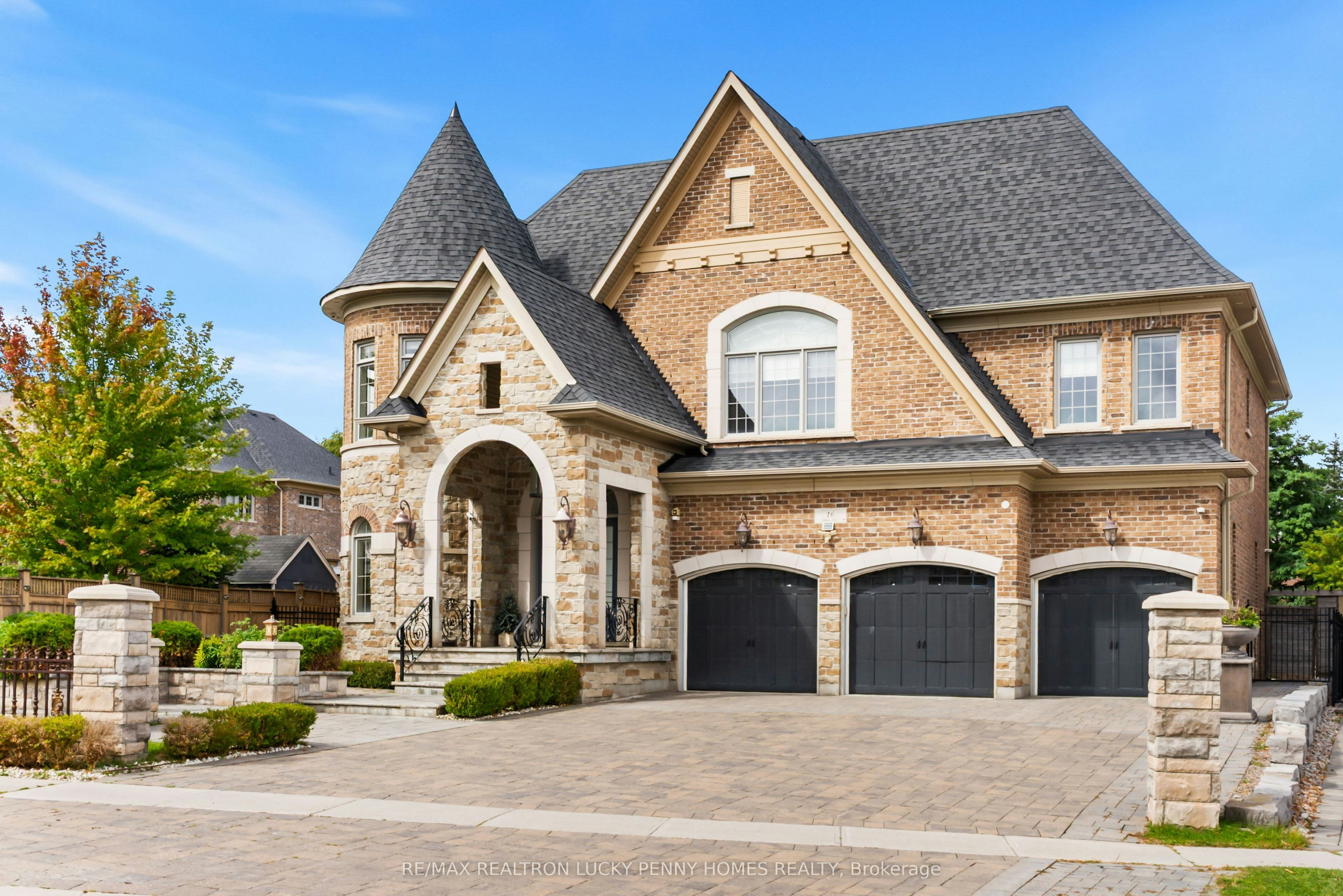 16 Rinas Avenue, Markham, ON, L6C 0N7