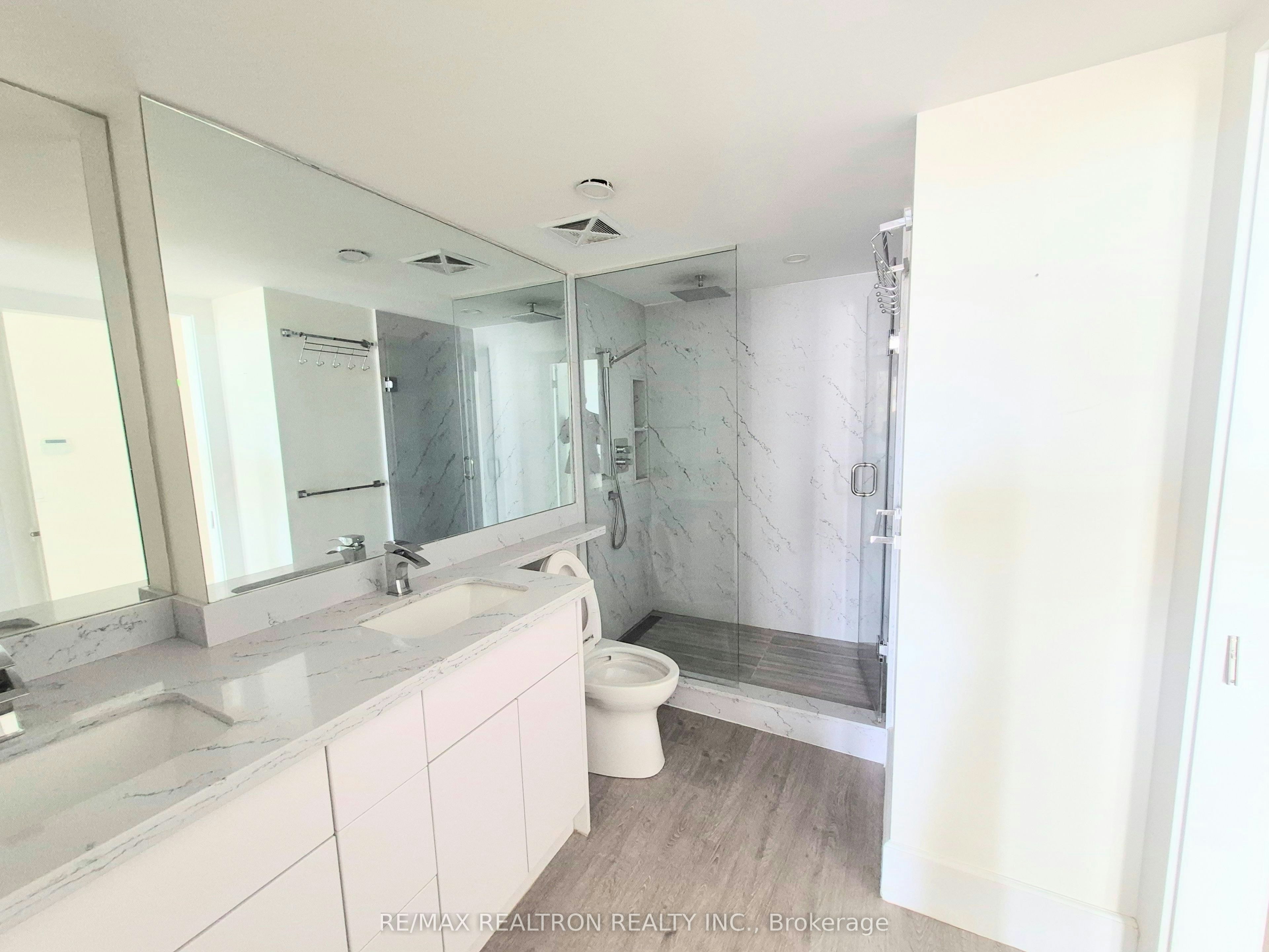812-310 Red Maple Road, Richmond Hill, ON, L4C 0T7 - 18
