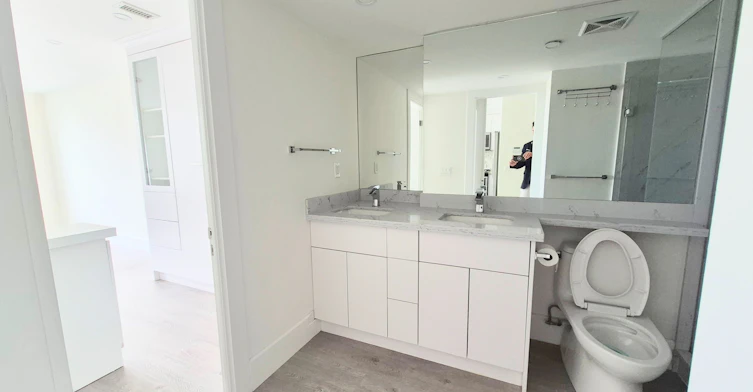 812-310 Red Maple Road, Richmond Hill, ON, L4C 0T7 - 19