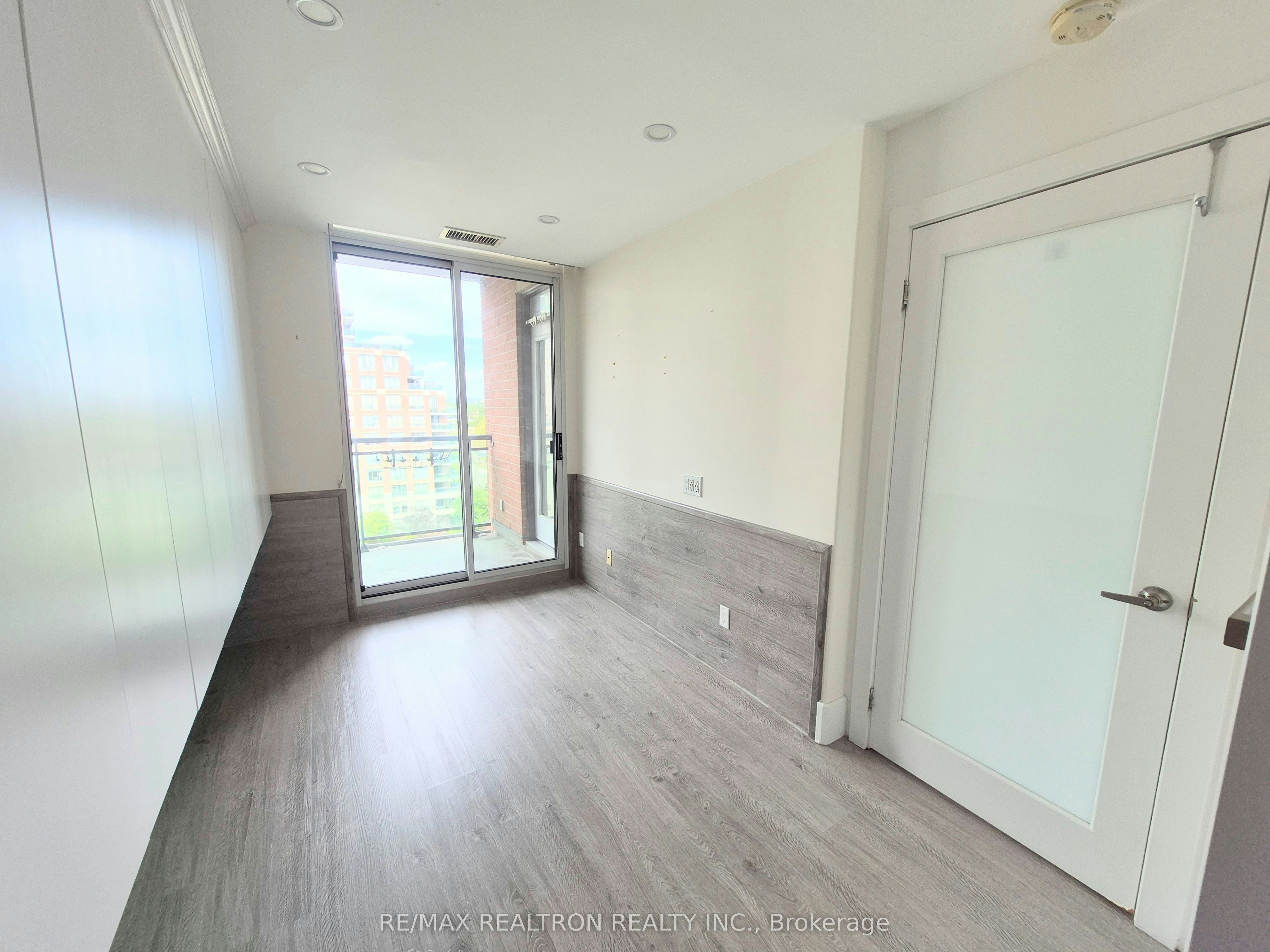 812-310 Red Maple Road, Richmond Hill, ON, L4C 0T7 - 16