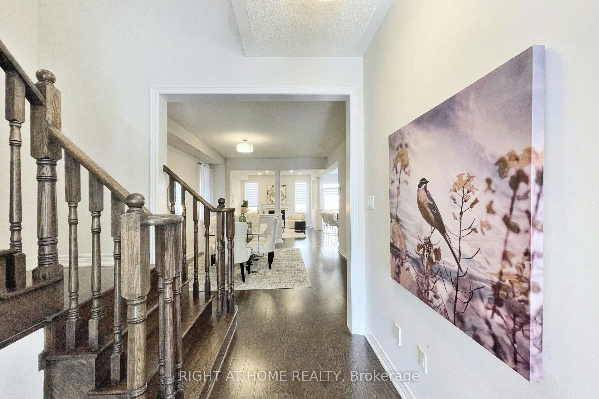 60 Falconridge Terrace, East Gwillimbury, ON, L4H 0G9 - 2