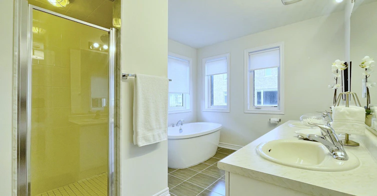 60 Falconridge Terrace, East Gwillimbury, ON, L4H 0G9 - 23