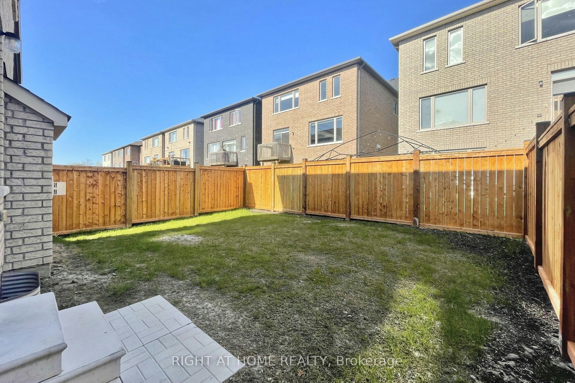 60 Falconridge Terrace, East Gwillimbury, ON, L4H 0G9 - 36