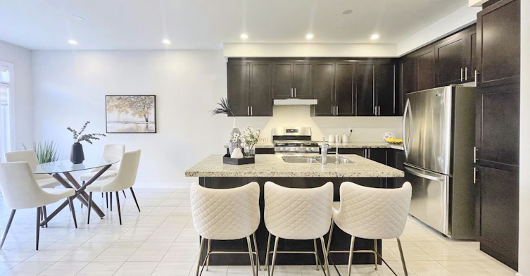 60 Falconridge Terrace, East Gwillimbury, ON, L4H 0G9 - 10