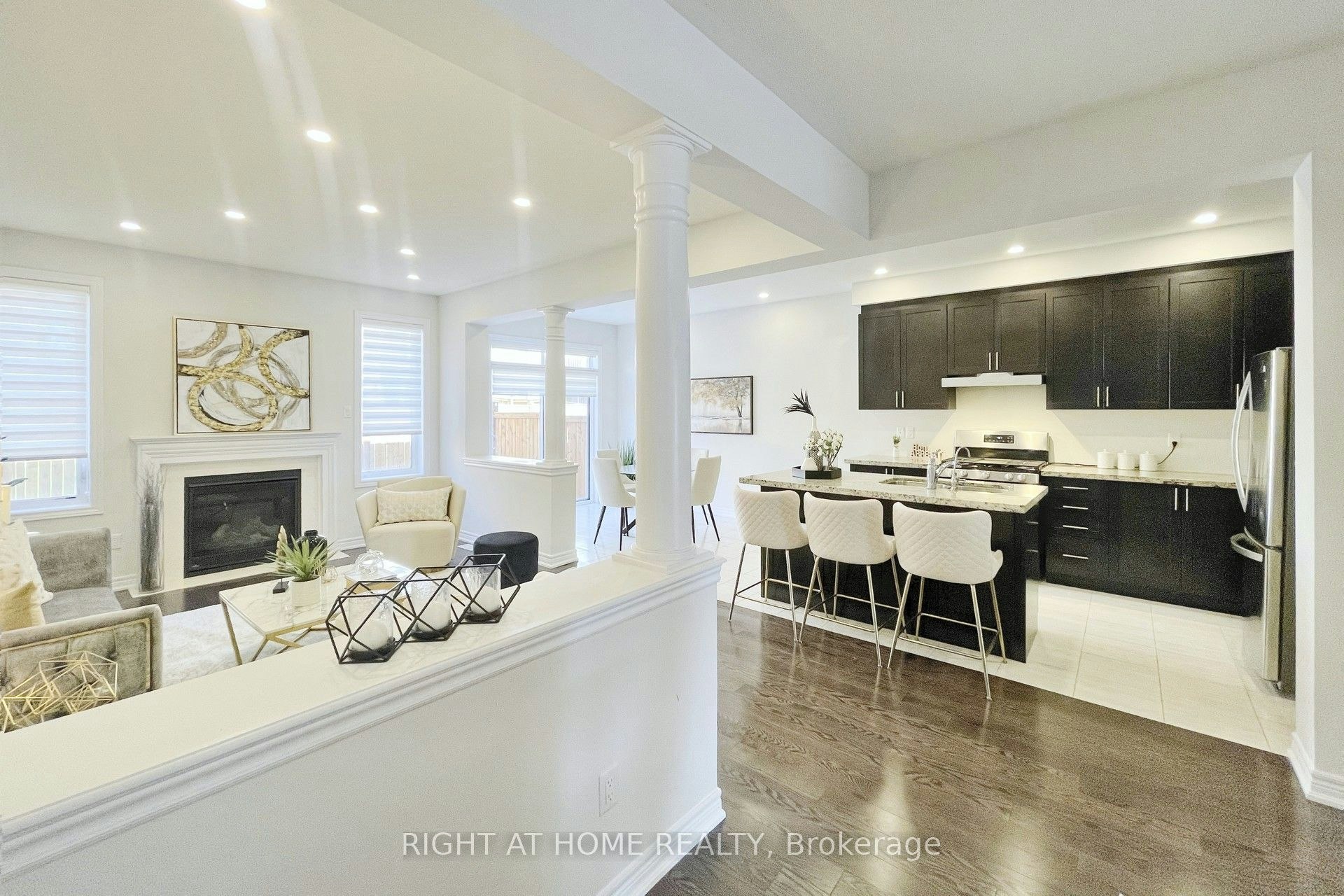 60 Falconridge Terrace, East Gwillimbury, ON, L4H 0G9 - 8