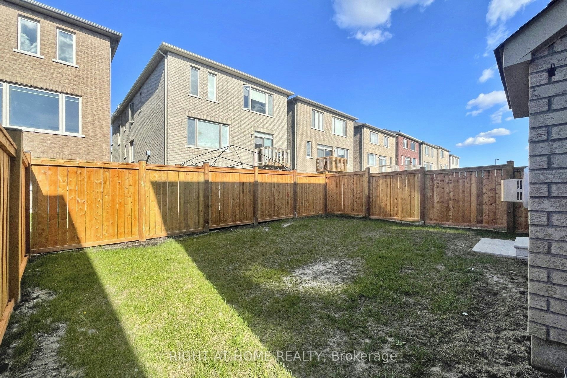 60 Falconridge Terrace, East Gwillimbury, ON, L4H 0G9 - 37