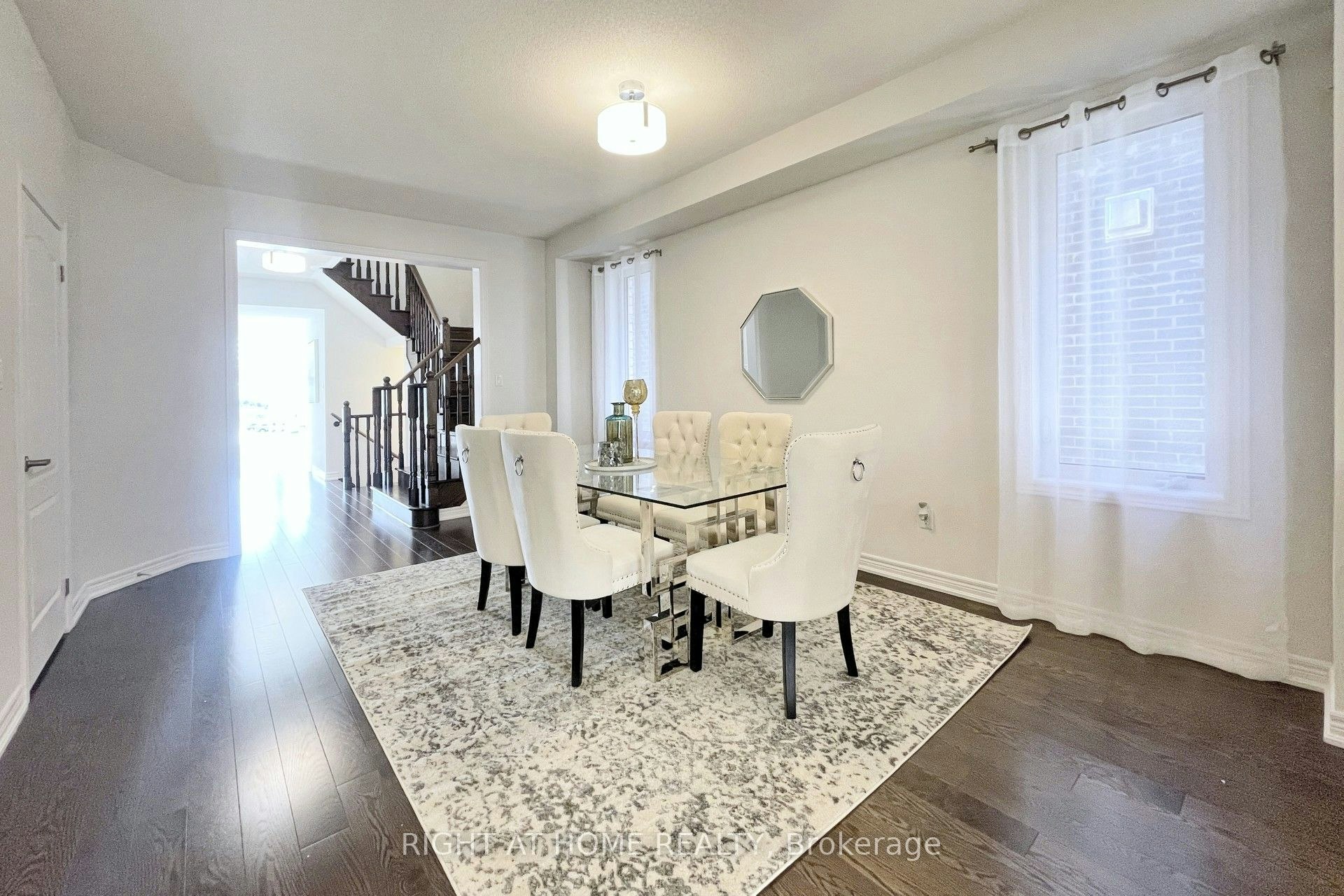 60 Falconridge Terrace, East Gwillimbury, ON, L4H 0G9 - 6