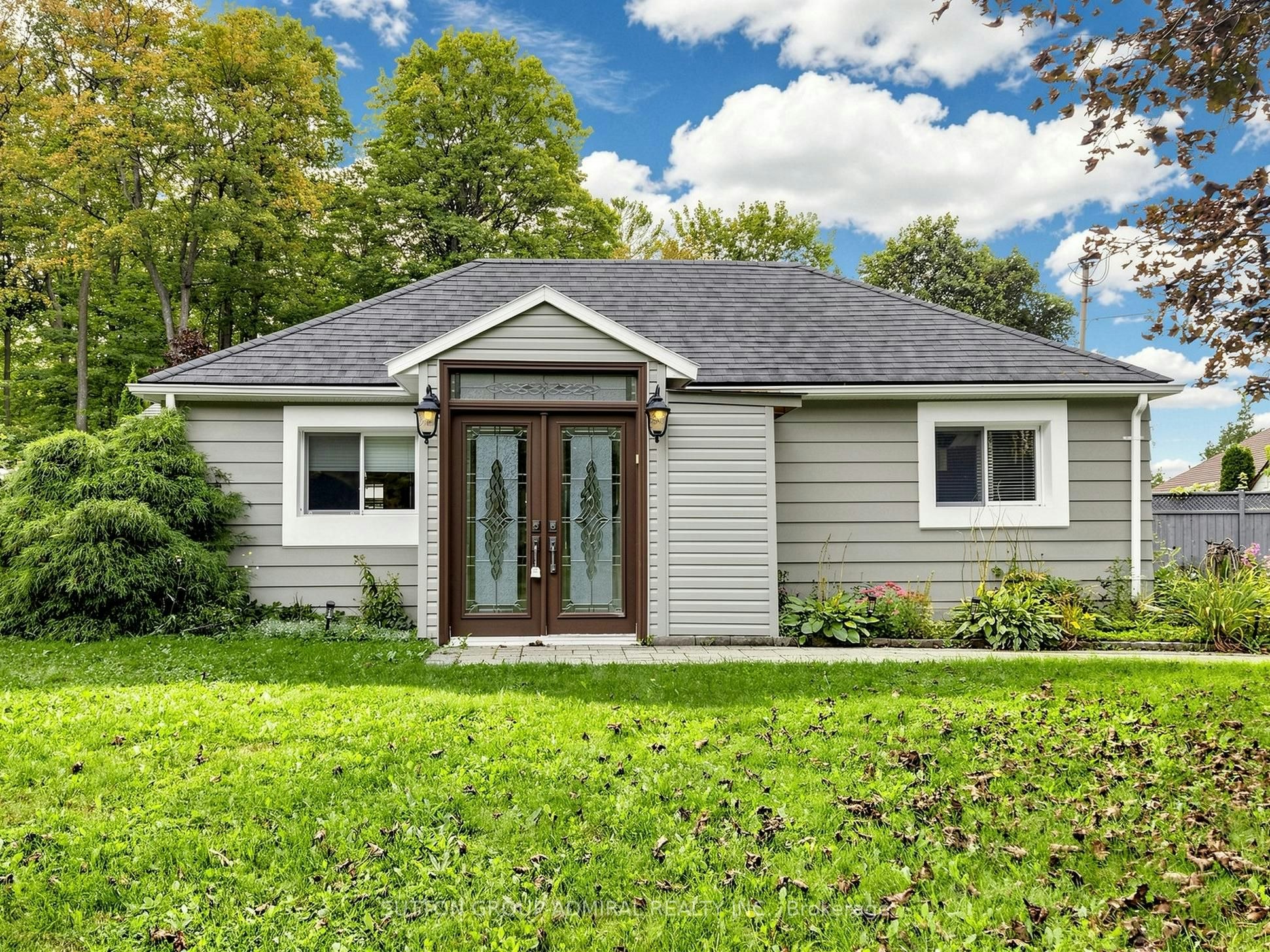 4631 Aurora Road - 2
