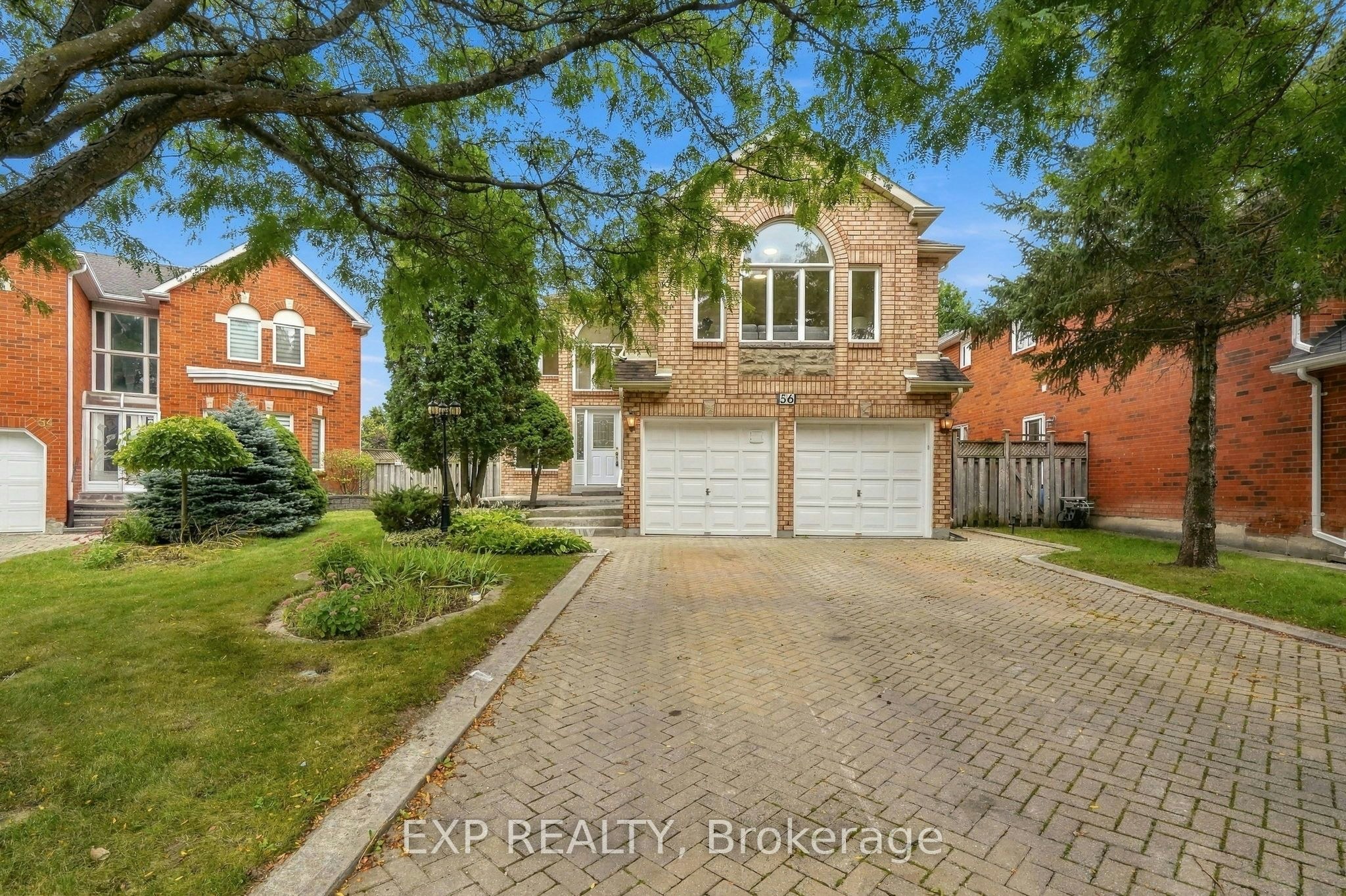 56 Ingleborough Court, Markham, ON, L3R 8M4