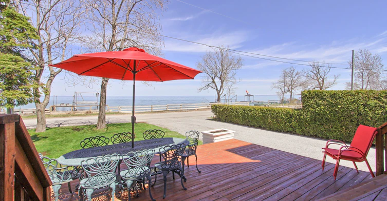303 Lake Dr East Drive, Georgina, ON, L0E 1S0 - 4