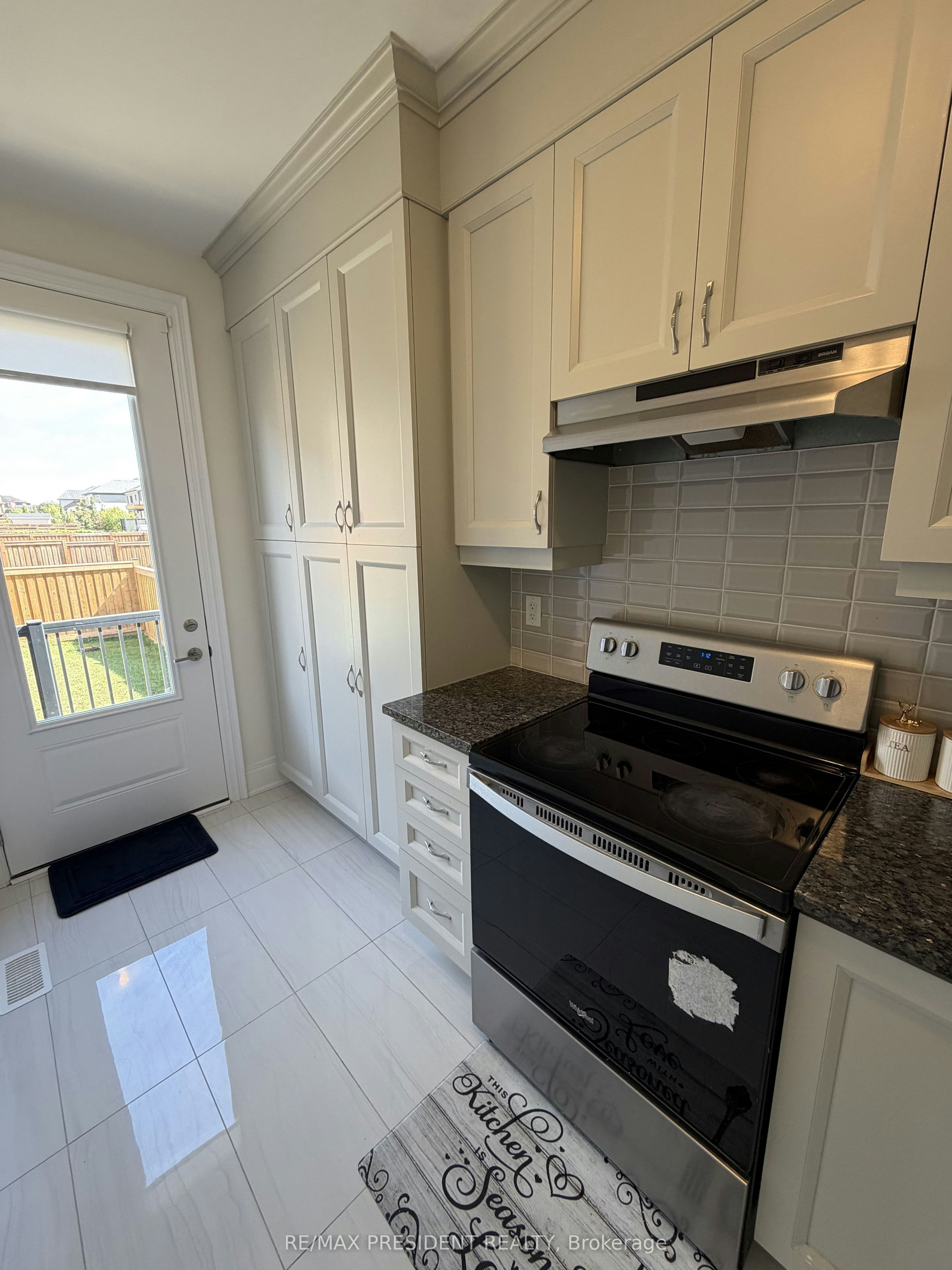 (Room)-115 Ballantyne Boulevard, Vaughan, ON, L3L 0E8 - 11