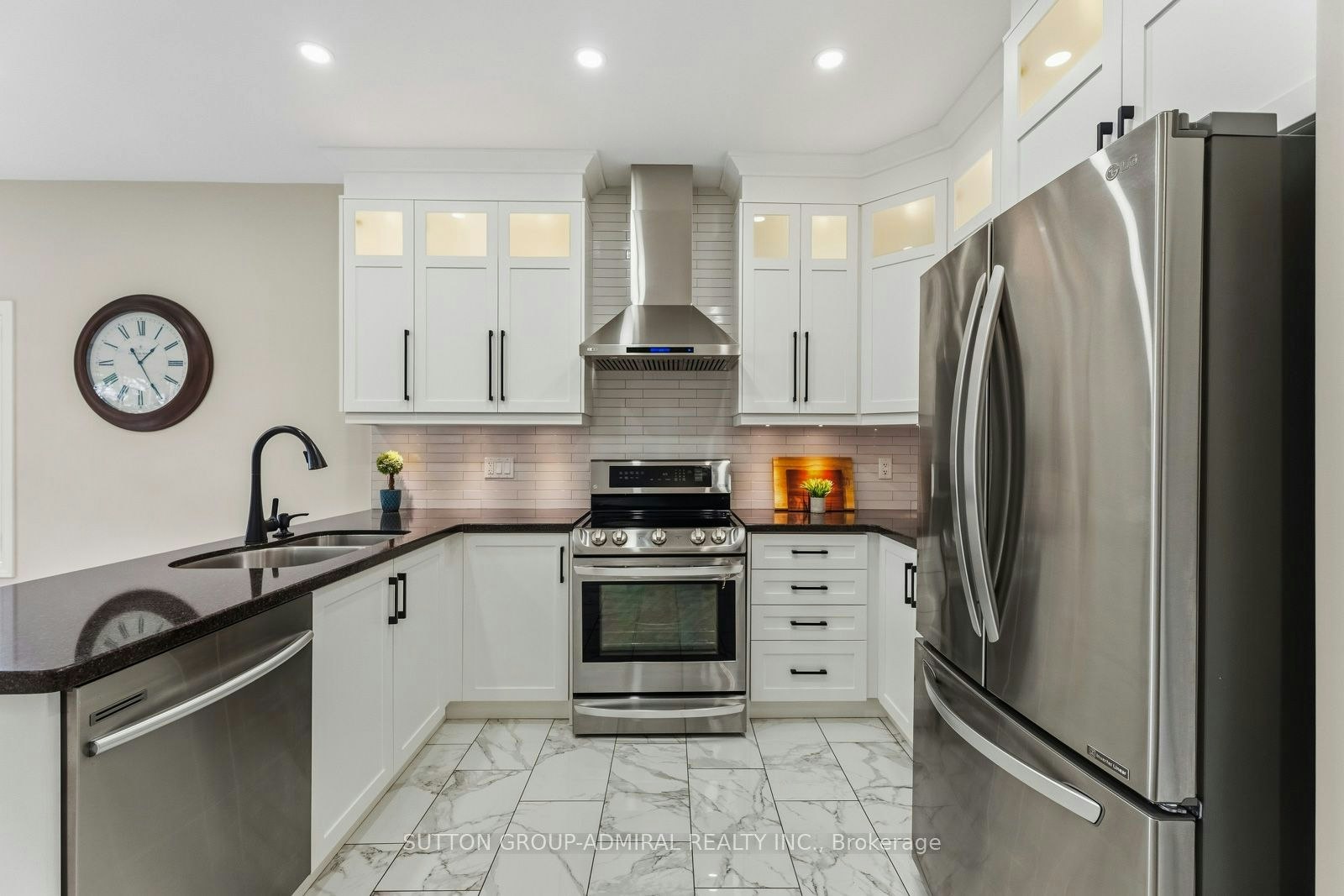 39 Bannerman Drive, Bradford West Gwillimbury, ON, L3Z 3J7 - 13