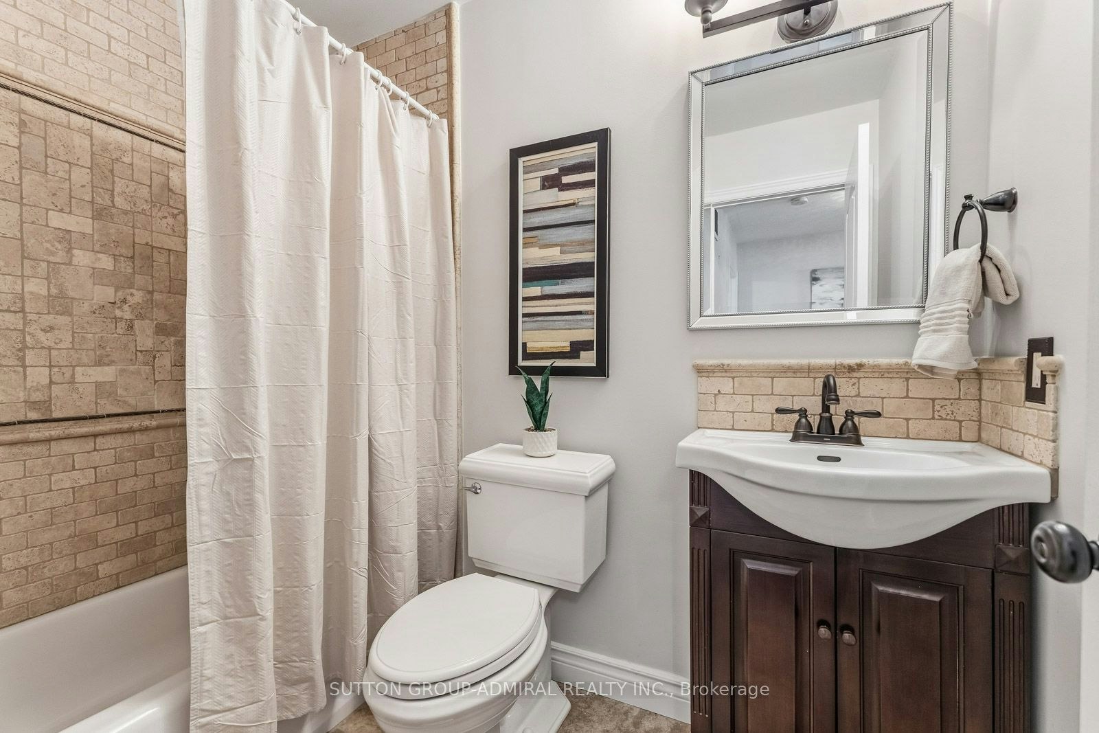 39 Bannerman Drive, Bradford West Gwillimbury, ON, L3Z 3J7 - 26