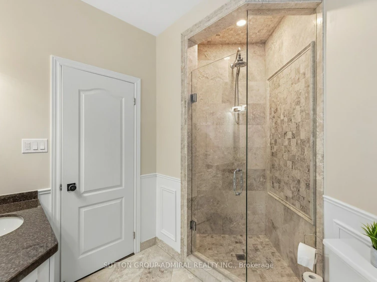 39 Bannerman Drive, Bradford West Gwillimbury, ON, L3Z 3J7 - 21