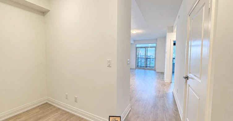 2807-3600 Hwy 7 Road, Vaughan, ON, L4L 0G7 - 5