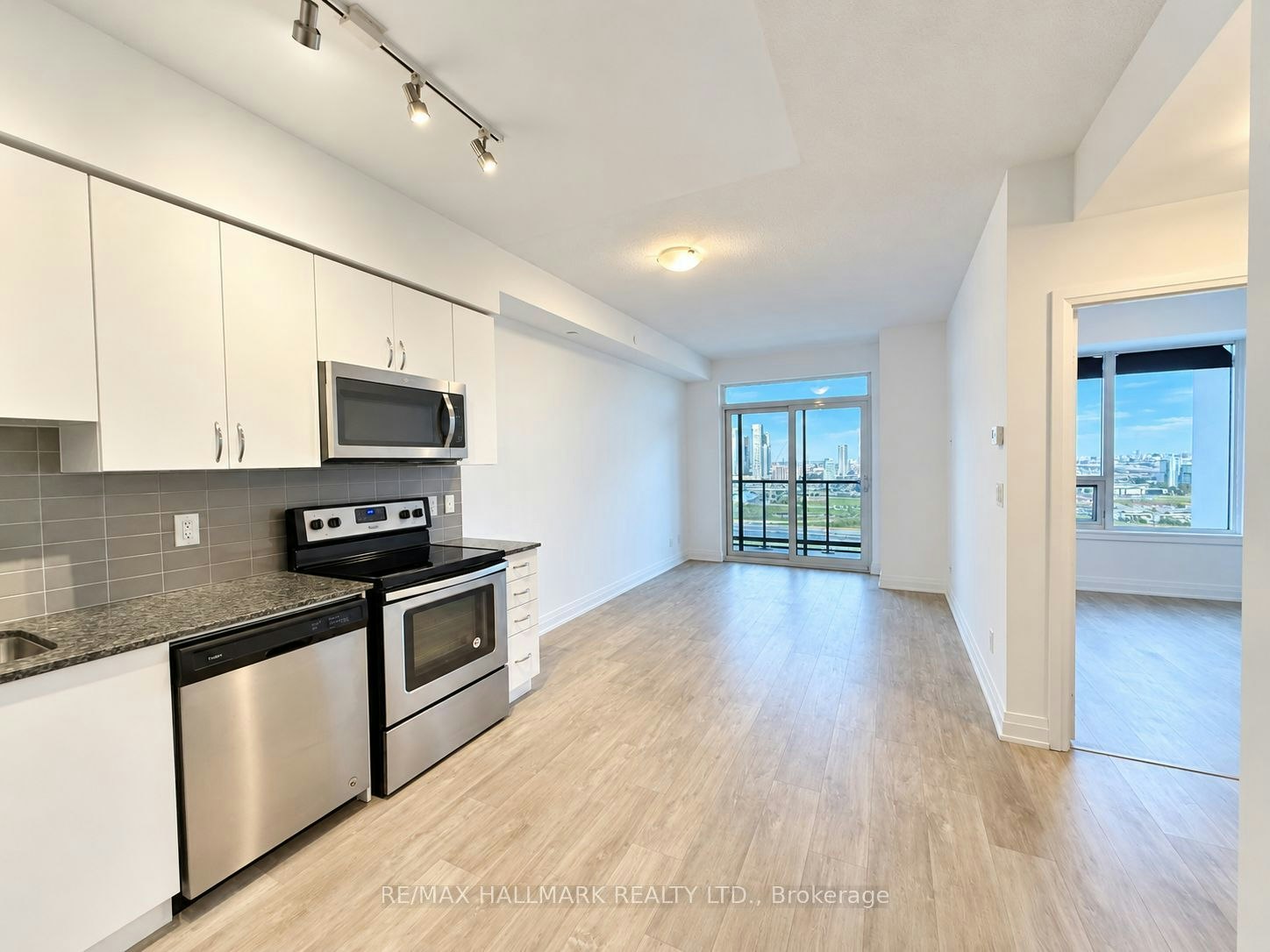 2807-3600 Hwy 7 Road, Vaughan, ON, L4L 0G7 - 6